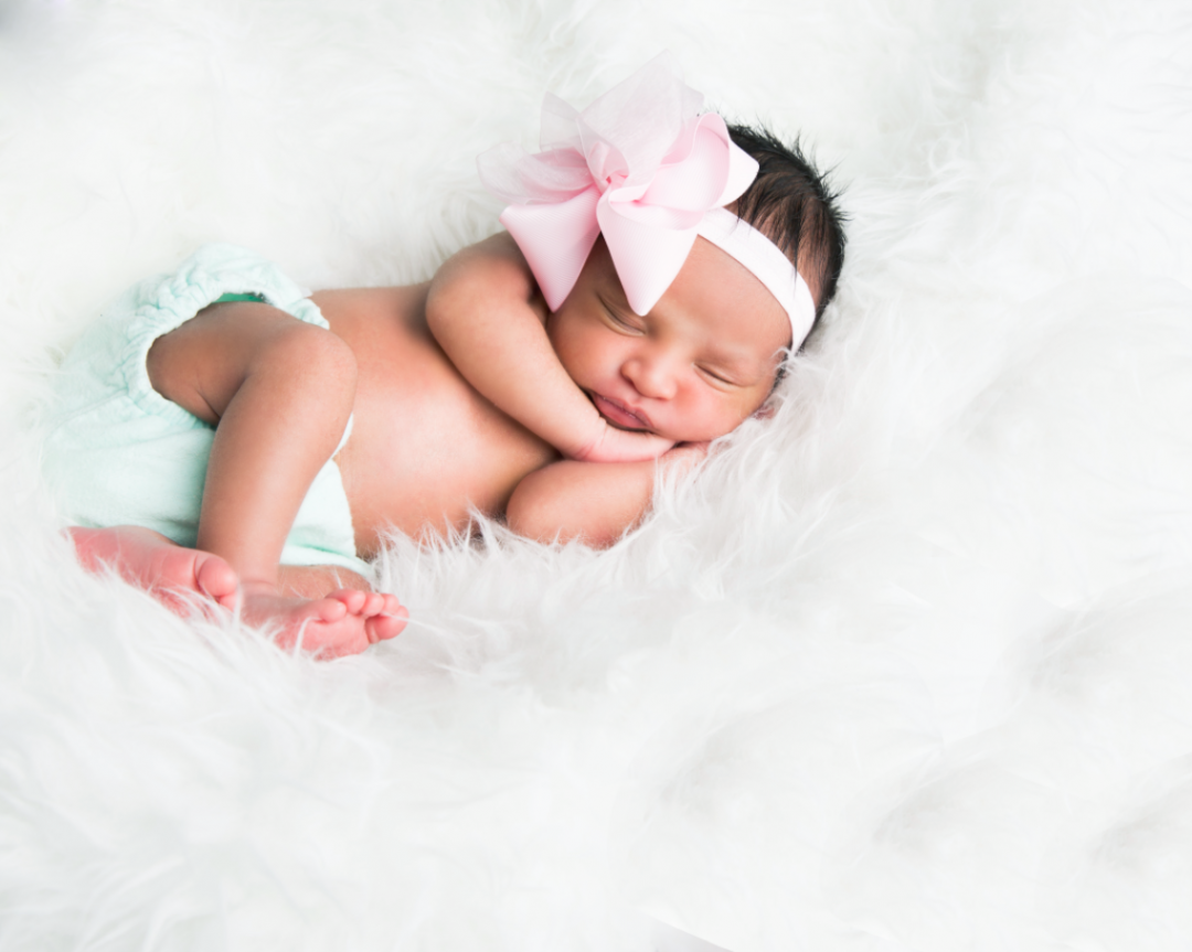 8 Tips to get your newborn to sleep - Enhance Studios